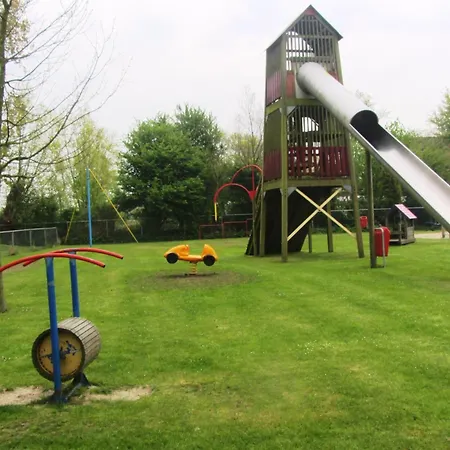 Familienfreundliches Angel Mit Garten By Interhome Appartamento Wervershoof