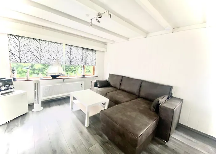 Appartement Familienfreundliches Angel Mit Garten By Interhome