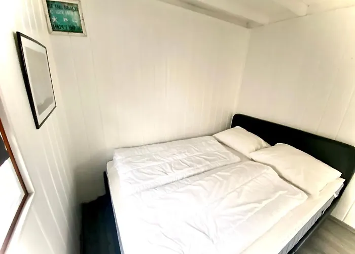 Familienfreundliches Angel Mit Garten By Interhome Appartement Wervershoof