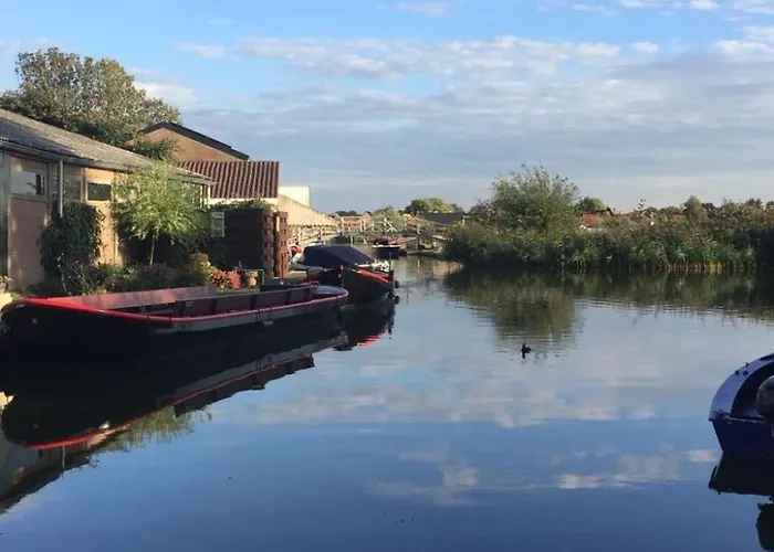 Familienfreundliches Angel Mit Garten By Interhome
