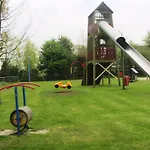 Familienfreundliches Angel Mit Garten By Interhome شقة Wervershoof